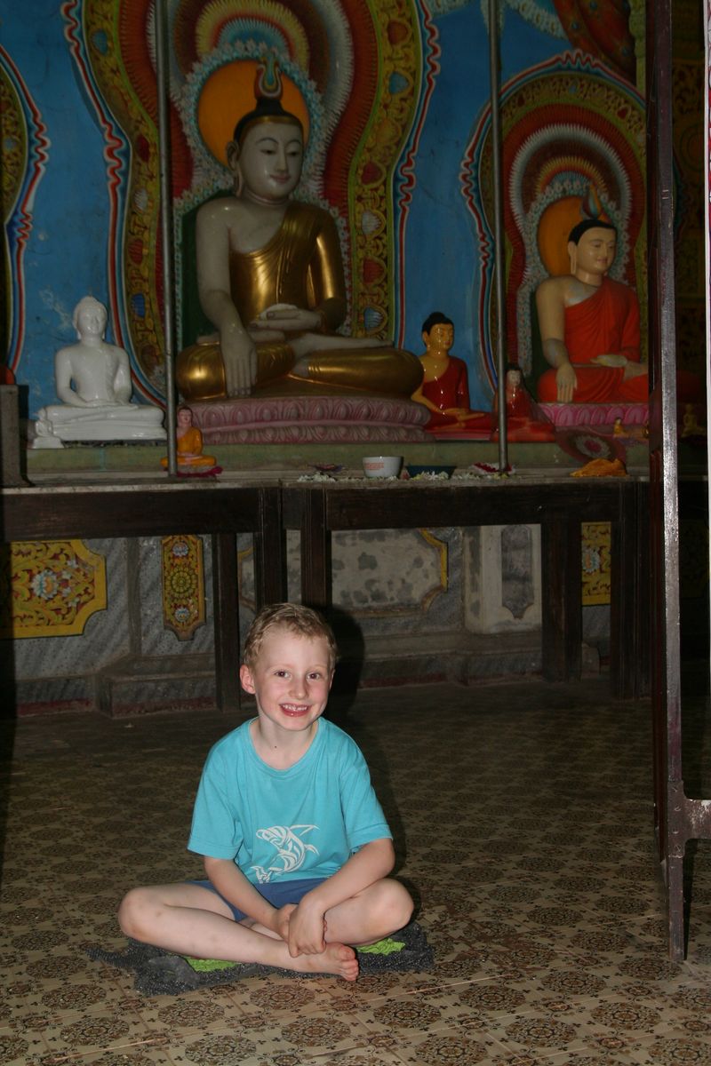 Sri Lanka Budha Temple Colombo