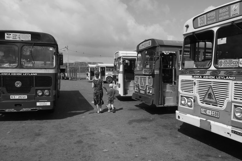 Autobusy v Galle na Srí Lance