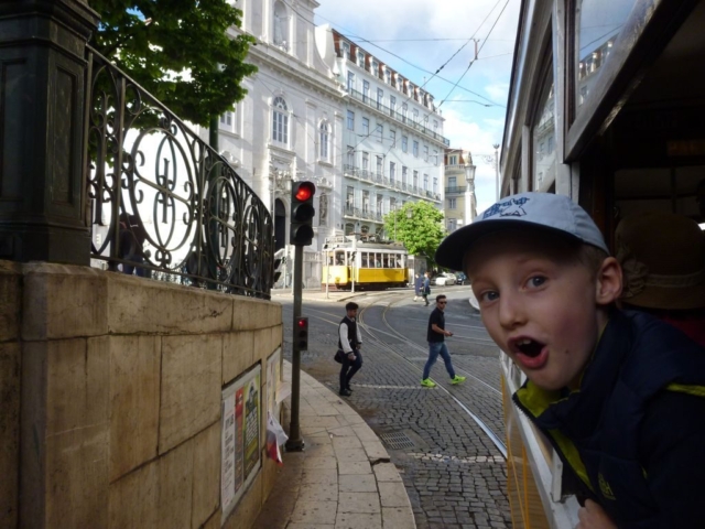 Jízda tramvají v Lisabonu - jeden z highlights