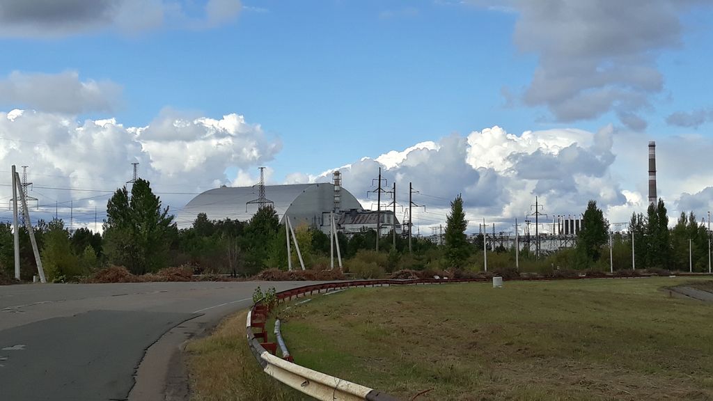Černobyl - bloky 4 až 1